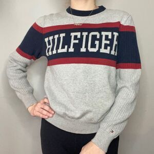 Tommy Hilfiger Vintage Striped Sweater Pullover with Ribbed Sleeves